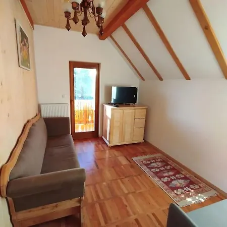 Tri Bora Holiday home