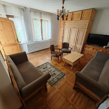 Tri Bora Holiday home